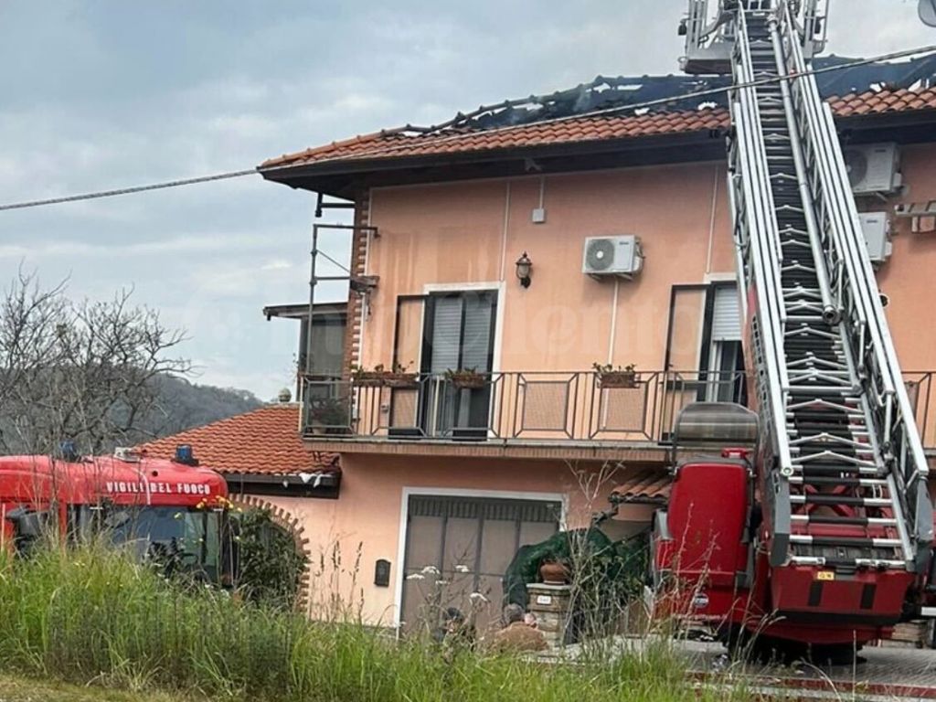 Incendio Roccadaspide