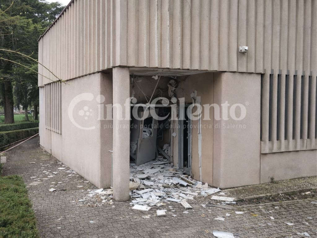 Postamat Santomenna