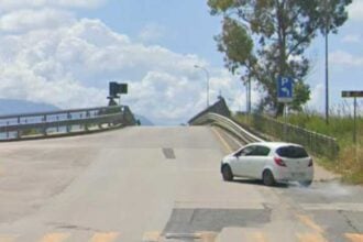 Eboli, via serracapilli