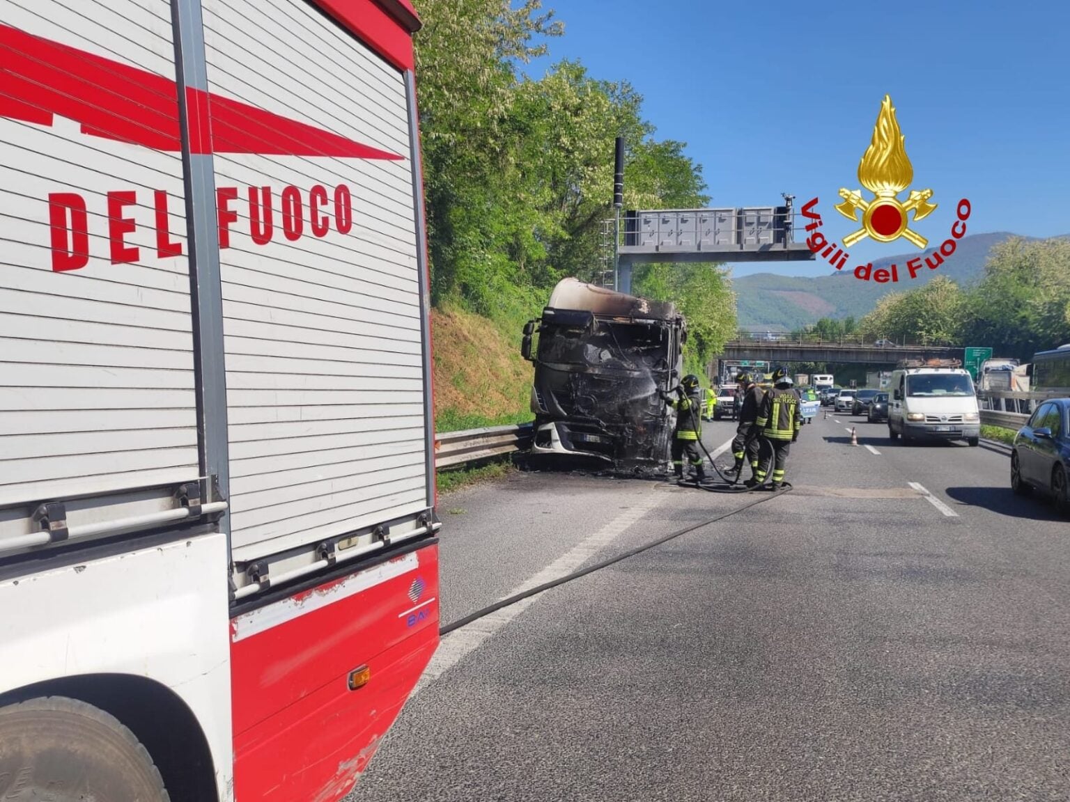 Incendio autocarro Baronissi