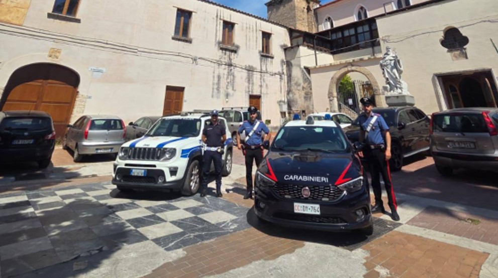 Vigili - carabinieri Pontecagnano
