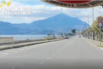 Litorale controlli Finanza