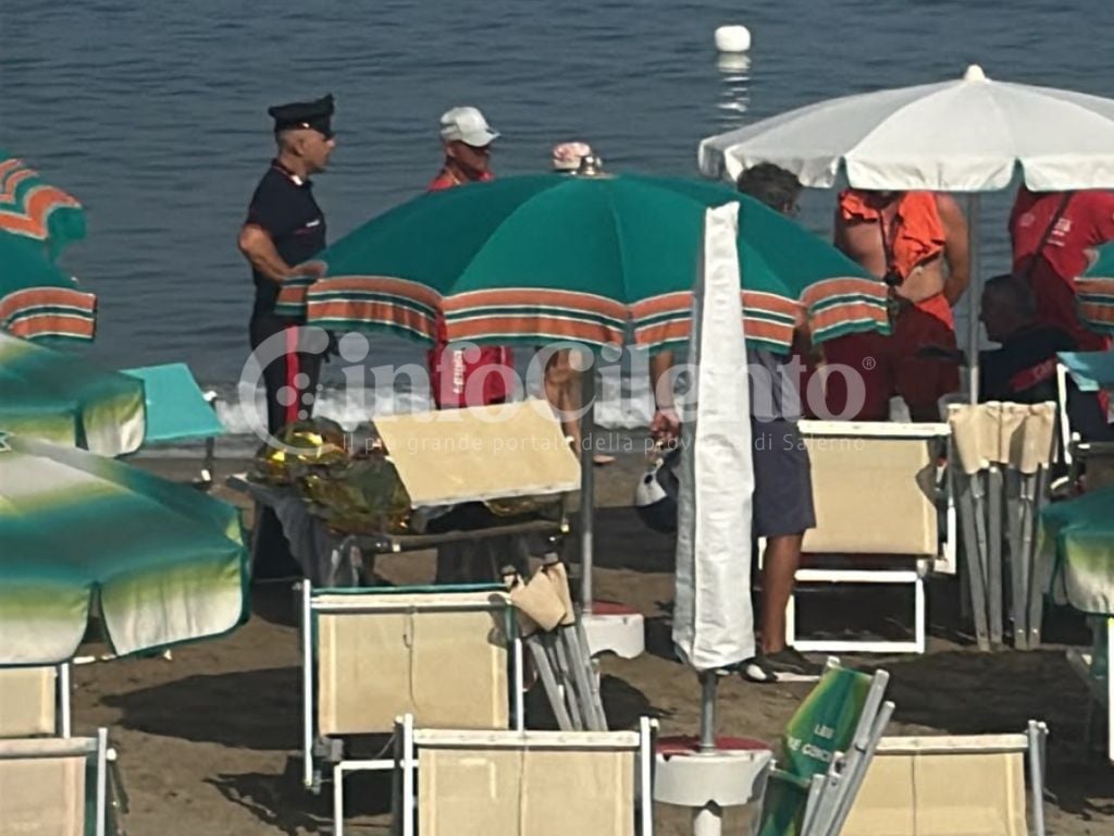 Agropoli malore spiaggia