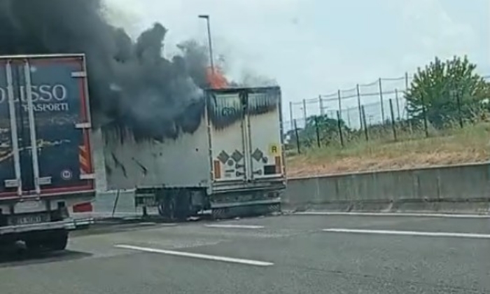 Incendio Pontecagnano