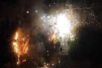 Incendio lampione Eboli