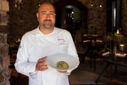 “Sapori in tavola”: spaghetto alle vongole contemporaneo, ecco la ricetta dello chef Alessandro Feo