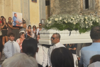 Capaccio Paestum in lacrime per Fabio Barlotti, l’ultimo addio al 33enne