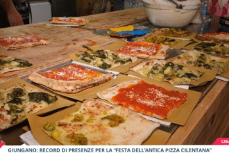 Giungano, boom di presenze per la Festa dell’Antica Pizza Cilentana: dai Nomadi al gran finale con Michele Zarrillo