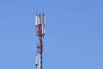 Torraca isolata, il Comune diffida compagnia telefonica: «Segnale assente da giorni»