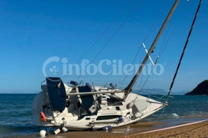 Castellabate barca alla deriba