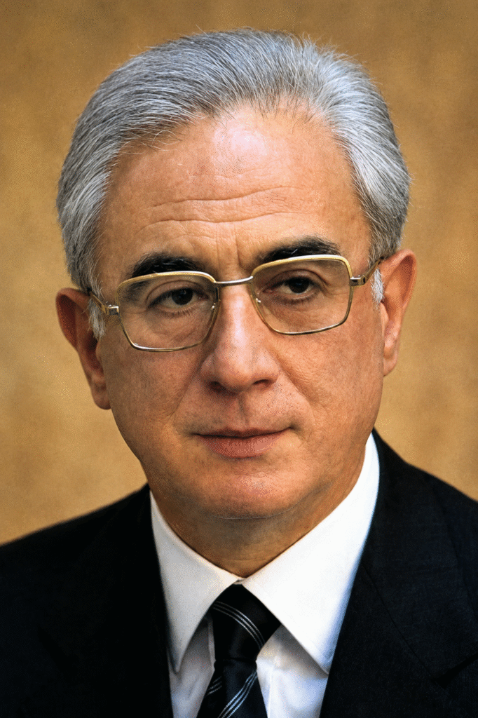Buongiorno da InfoCilento: servizi, contatti programmi tv sul Canale 79. 17 Agosto: muore Francesco Cossiga