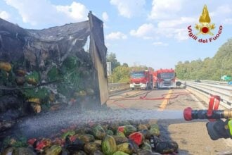 Incendio Sicignano degli Alburni
