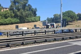 incidente raccordo fratte