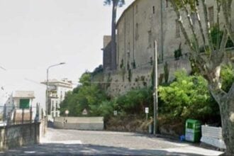 Eboli, stop alle irregolarità: sospesa attività trasformata illegalmente in discoteca all’aperto