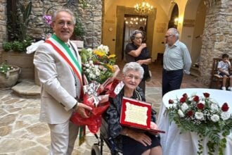 Stella Cilento in festa: la signora Gaidina Schiavo compie 100 anni