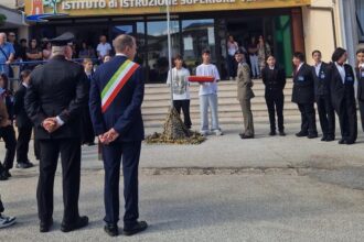 Inizio anno scolastico all’insegna dei valori e dell’alzabandiera a Castelnuovo Cilento