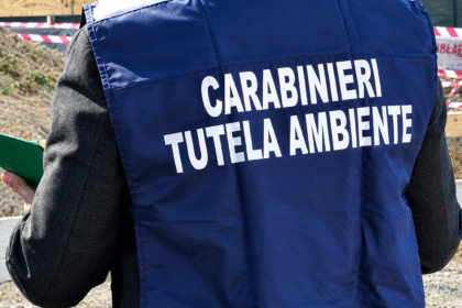 Albanella, traffico illecito di rifiuti e rottami rubati: sequestro da 3,5 milioni