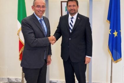 Salerno e Stati Uniti: vertice in Prefettura su turismo, sicurezza e infrastrutture