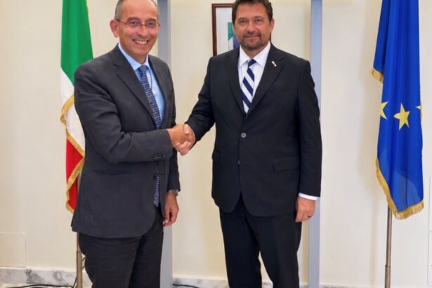 Salerno e Stati Uniti: vertice in Prefettura su turismo, sicurezza e infrastrutture