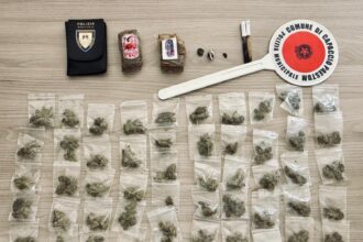 Maxi sequestro di droga a Capaccio Paestum: in fuga lo spacciatore