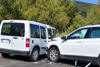 Incidente sulla Cilentana a Perito: due feriti in ospedale a Vallo