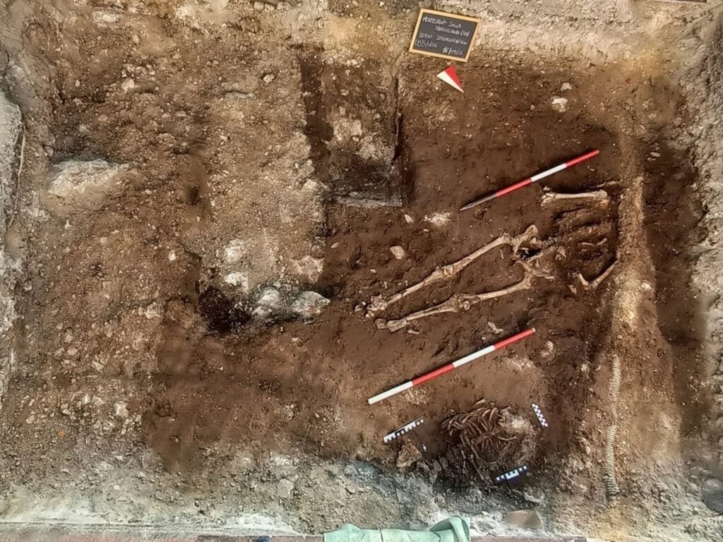 Montesano, avviate analisi antropologiche sulle tombe medievali scoperte in centro