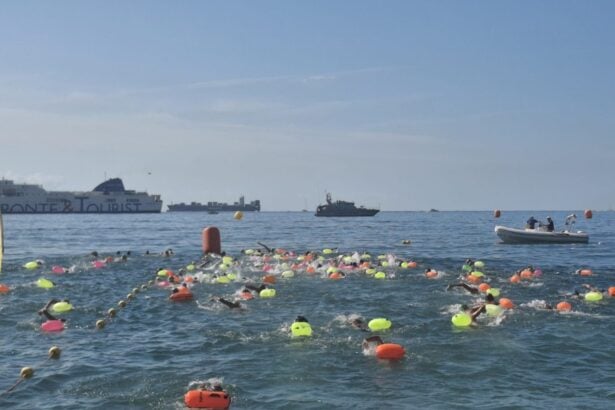 Nuoto in acque libere: al via l’11° Trofeo Città di Salerno al Lloyd’s Baia