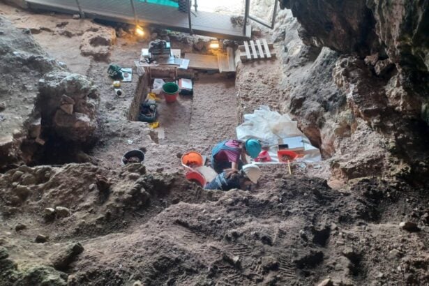 Archeologia a Camerota: al via i nuovi scavi nelle Grotte della Cala e del Poggio