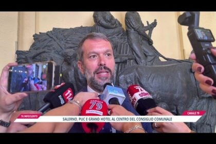 Salerno, via libera alla variante al PUC e scontro sul Grand Hotel