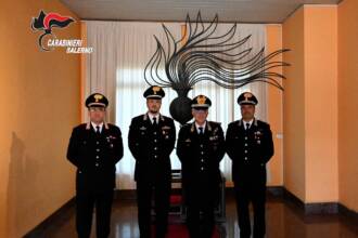 Salerno, il Generale Castello in visita ai Carabinieri: «Presidio forte sul territorio»