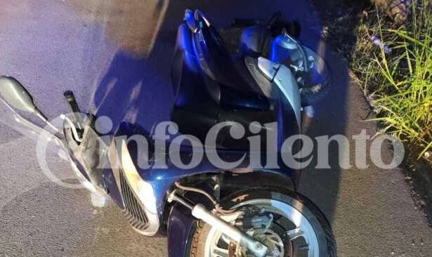 Castellabate, perde il controllo del motorino e impatta sull’asfalto: 75enne in ospedale