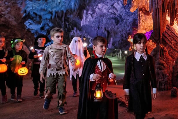 Halloween alle Grotte di Pertosa-Auletta: «Se mi spaventi, entri gratis!», ecco come partecipare