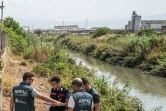 Controlli a tappeto su due aziende conserviere nel salernitano