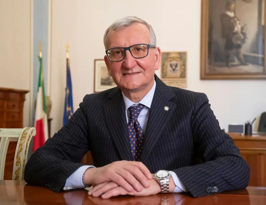 Battipaglia, sciolto il consiglio comunale: nominato il commissario