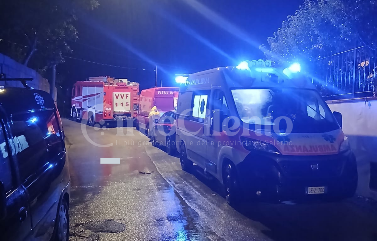 Montecorice, torrente esonda a Ortodonico: auto travolta, uomo salvo