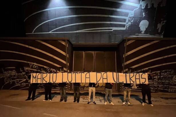 Gli ultras dell’Agropoli con Mario, tifoso del Portici: «Mario lotta da ultras»