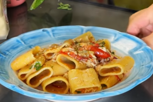 “Sapori in tavola”: ecco come preparare le linguine al granchio blu