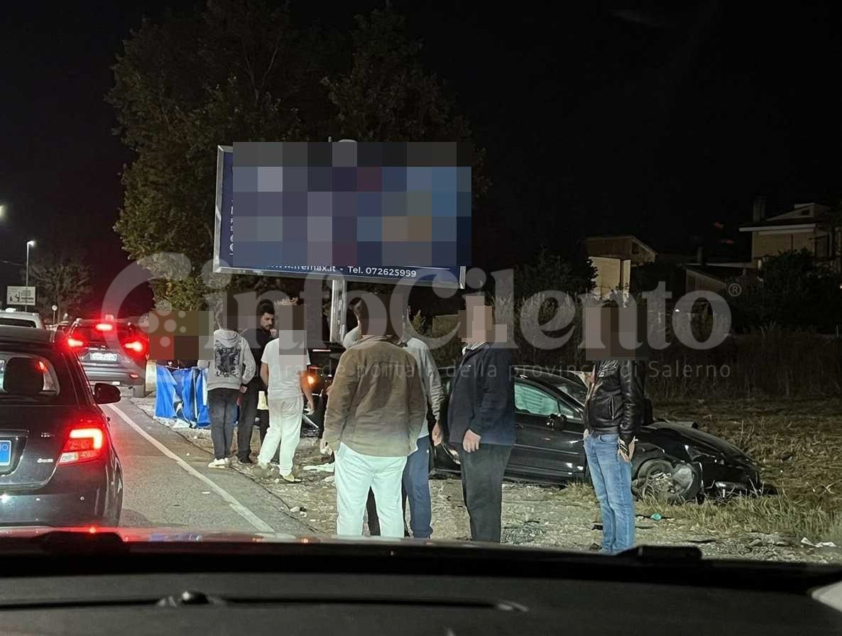 Incidente ad Atena Lucana sulla SS19: