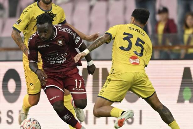 La Salernitana rallenta con la Scafatese: Longo inchioda i granata sul 2 a 2