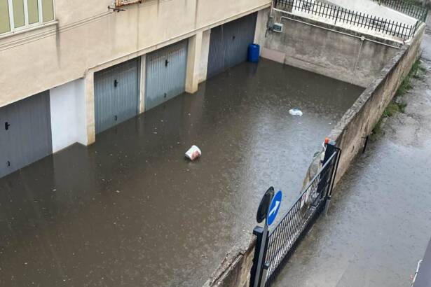 Agropoli, allagamenti a via Risorgimento: nuova denuncia