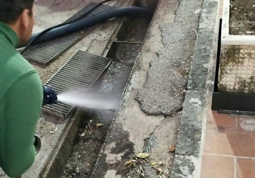 Ascea, al via la pulizia delle caditoie per prevenire allagamenti