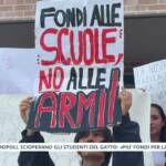 Agropoli: gli studenti del “Gatto” in piazza per protestare contro il carovita e la carenza di fondi per la scuola