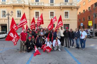 Salerno, presidio Fillea CGIL in Prefettura per i lavoratori dell’Alta velocità