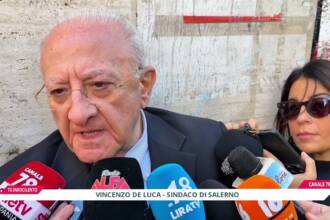 Luci d’artista a Salerno, via al montaggio: corsa contro il tempo per l’inaugurazione
