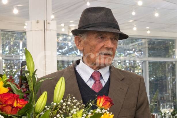 Agropoli celebra Pasquale Spinelli: la storia del supercentenario che ha superato la guerra e compiuto 105 anni