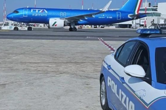 Controlli a Salerno, cittadino indiano segnalato in Schengen espulso dall’Italia