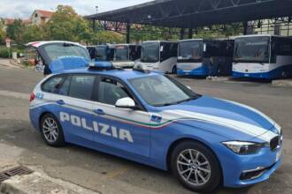 Polizia - Pullman studenti