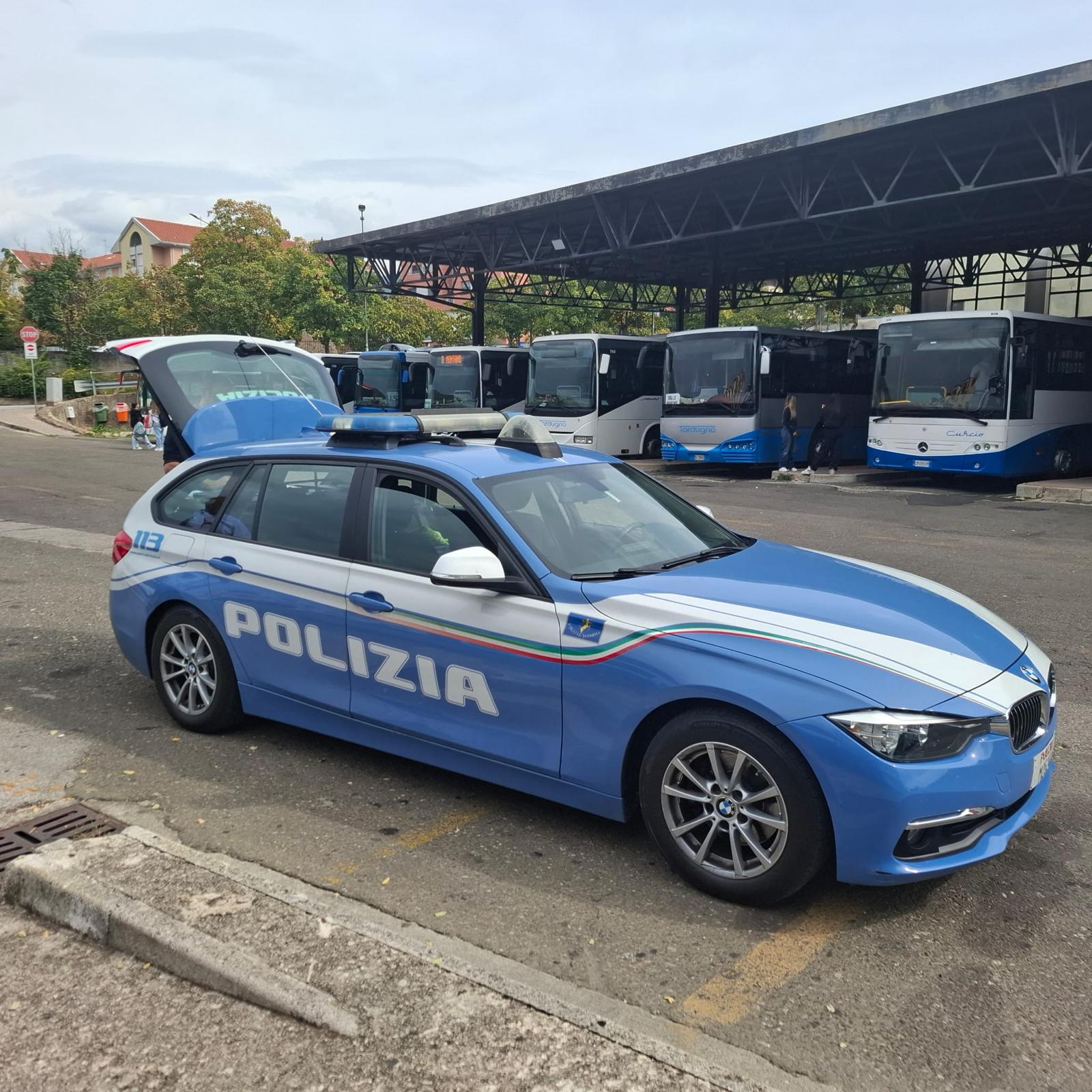 Polizia - Pullman studenti